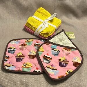 asd Living Potholder & Dishcloth Set